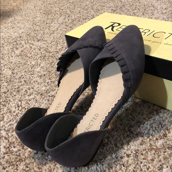 Grey Girly Grand Sandal - Picture 5 of 10